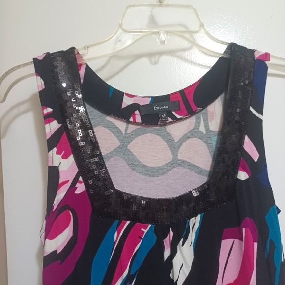 Express - Picture 2 of 6